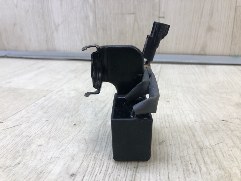 Конденсатор TOYOTA LAND CRUISER 200 08-21 Конденсатор TOYOTA LAND CRUISER 200 08-21