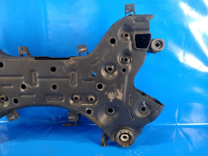 Балка передней подвески HYUNDAI TUCSON TL 15-20