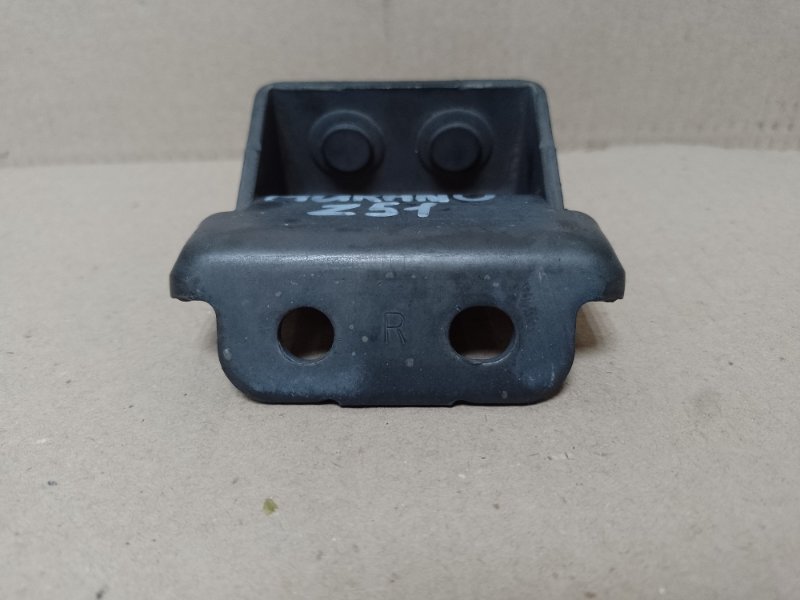 Петля крышки багажника правая MURANO Z51 07-14