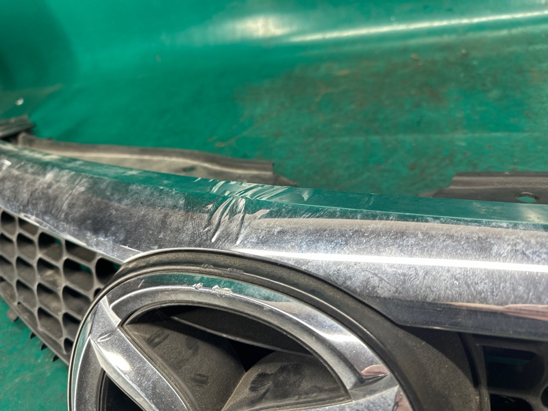 Решетка радиатора CX-9 06-16 2007 3.7 Решетка радиатора CX-9 06-16 2007 3.7