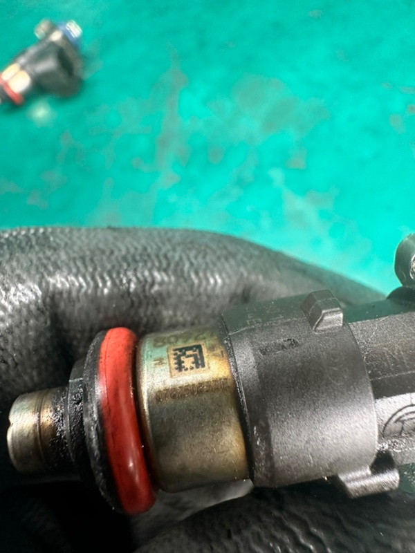 Форсунка топливная MAZDA CX-9 06-16 3.7