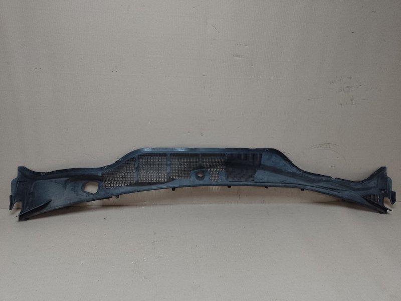 Пластик под лобовое стекло / Жабо LEXUS LS430 00-06 55708-50030 Б/У