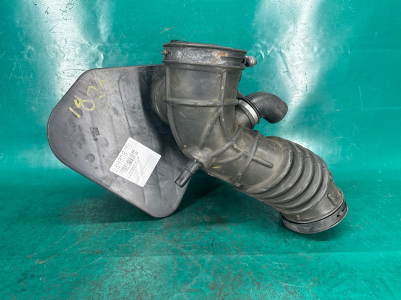 Патрубок воздушного фильтра MAZDA CX-9 06-16 3.7