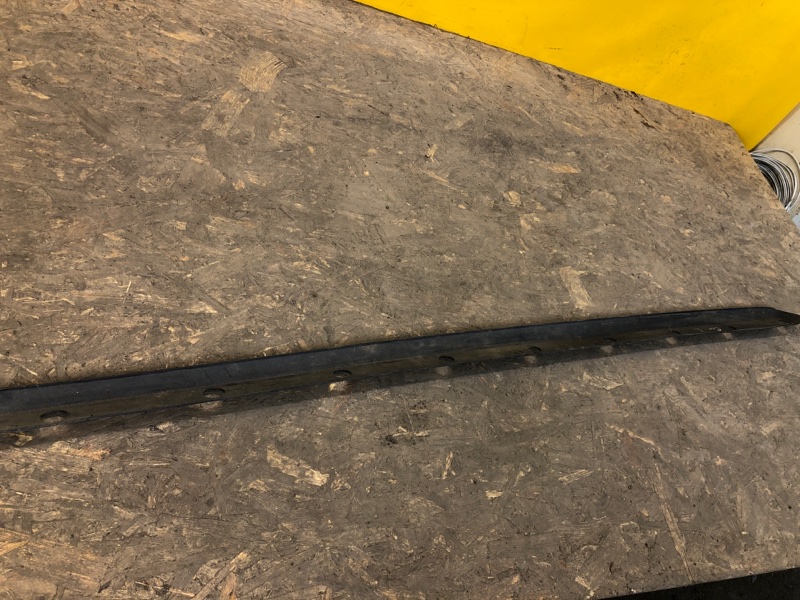 Накладка порога наружная левая TOYOTA COROLLA 150 06-13