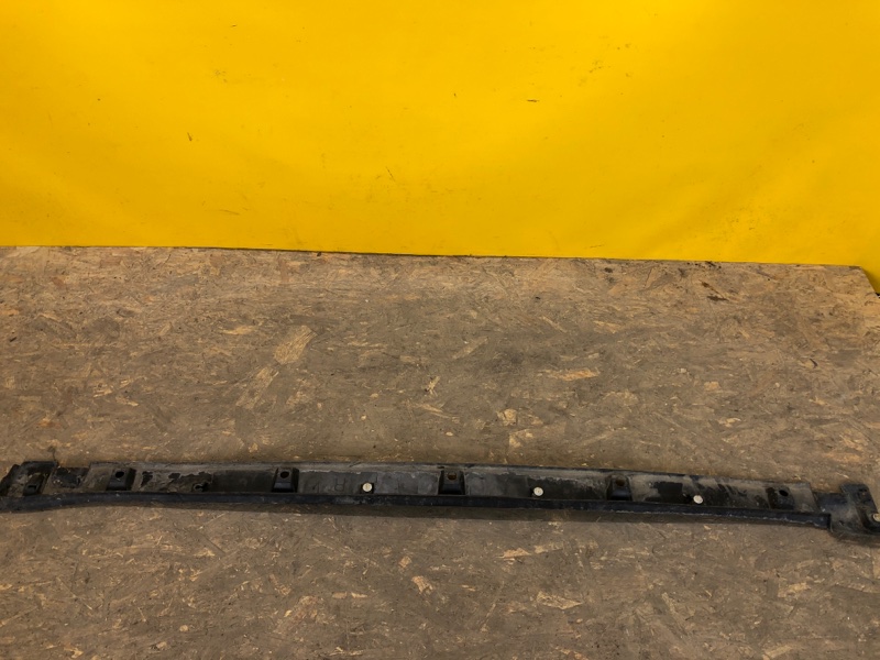 Накладка порога наружная правая SUZUKI GRAND VITARA 05-15 77561-65J0 Б/У