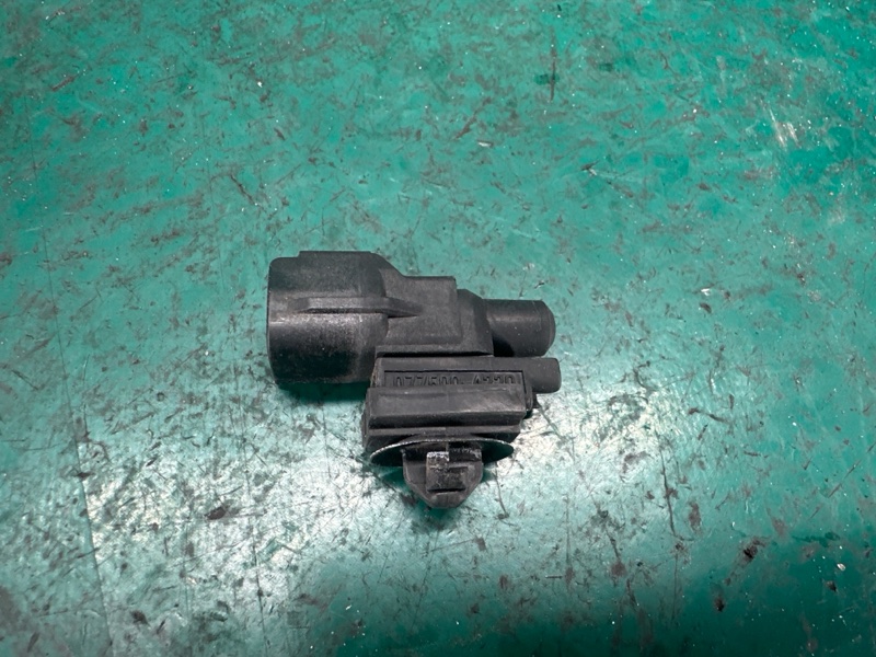 Датчик температуры наружного воздуха MAZDA CX-9 06-16 3.7 Датчик температуры наружного воздуха MAZDA CX-9 06-16 3.7