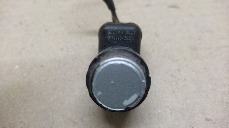 Датчик парктроника 5 SERIES 03-10