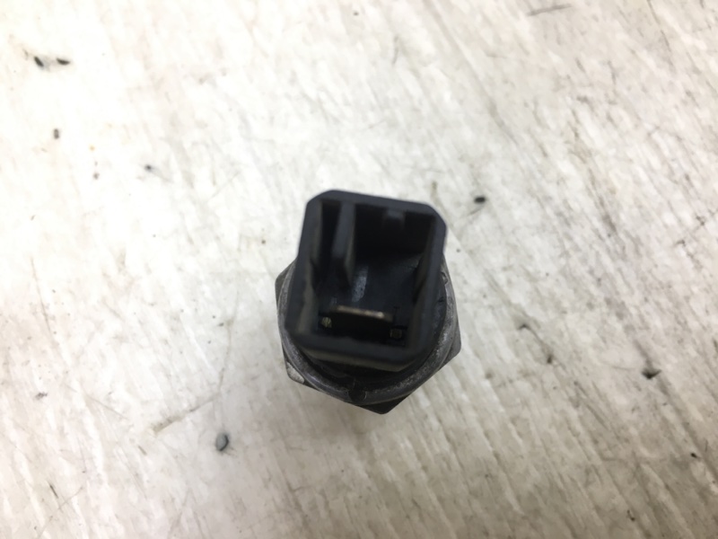 Датчик давления масла ДВС MICRA 03-11