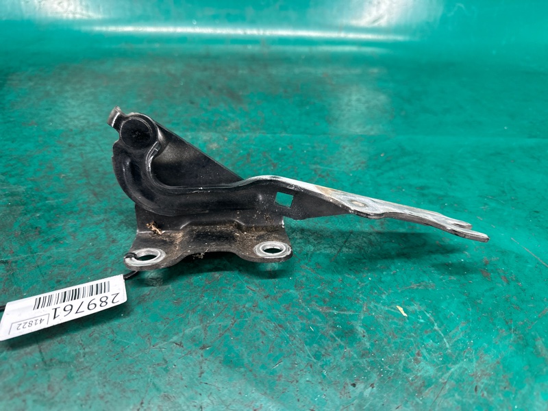 Запчасть петля капота левая MAZDA CX-9 06-16 2007 3.7 TD11-52-420A Б/У Петля капота левая MAZDA CX-9 06-16 2007 3.7 TD11-52-420A Б/У