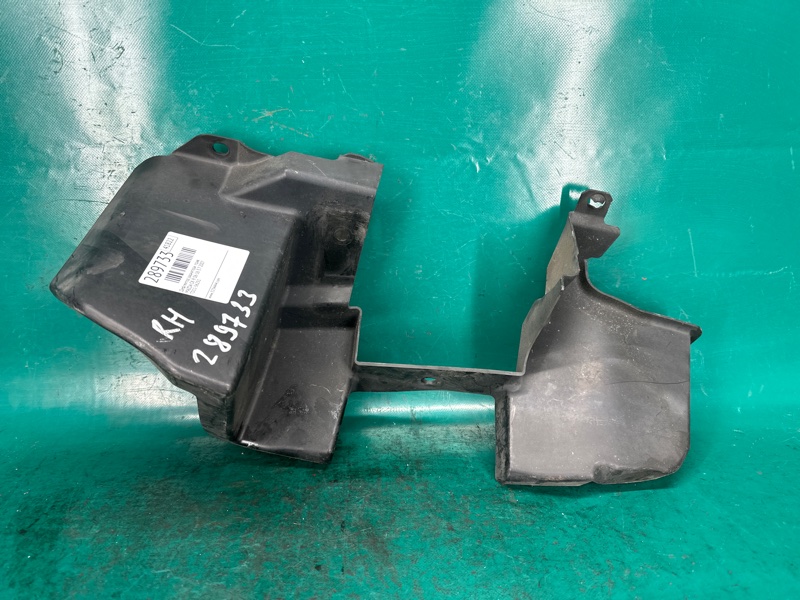 Запчасть дефлектор радиатора правый MAZDA CX-9 06-16 2007 3.7 TD11-56-251D Б/У Дефлектор радиатора правый MAZDA CX-9 06-16 2007 3.7 TD11-56-251D Б/У