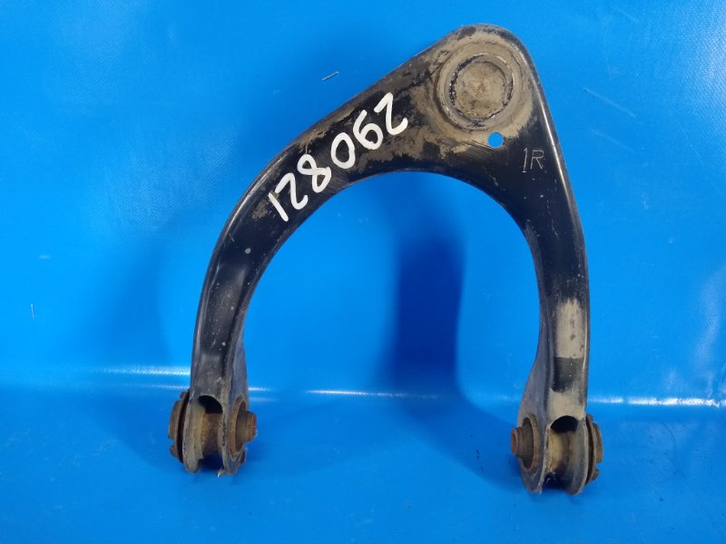 Рычаг передней подвески верхний правый LEXUS IS250/350 13-20 48610-59115 Б/У