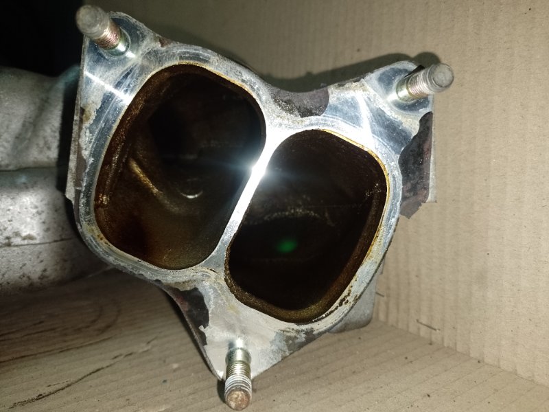Коллектор впускной LEXUS ES300 96-01 3.0 1MZFE