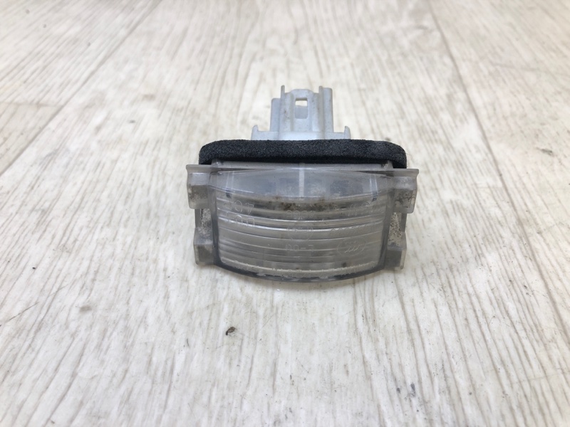 Подсветка номера MAZDA CX-9 06-16 D350-51-270E Б/У