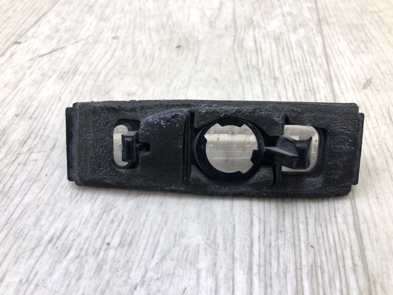Подсветка номера CAMRY 40 06-11