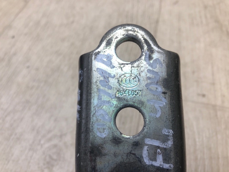 Петля двери нижняя передняя левая OPTIMA TF 11-16 2014 TF 2.4 G4KJ Петля двери нижняя передняя левая OPTIMA TF 11-16 2014 TF 2.4 G4KJ