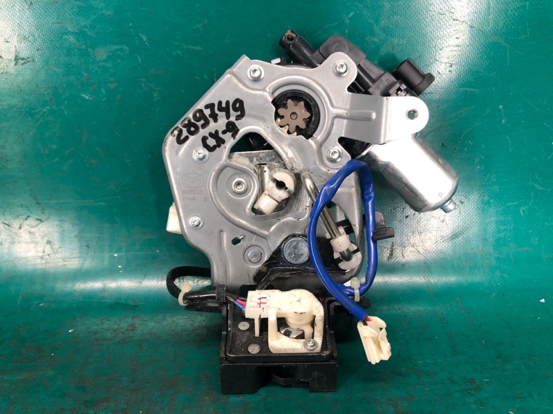 Замок крышки багажника CX-9 06-16 2007 3.7