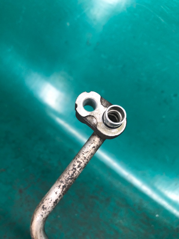 Трубка кондиционера CX-9 06-16 2007 3.7