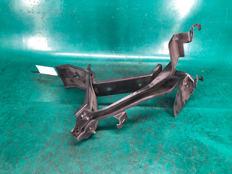 Кронштейн замка капота MAZDA CX-9 06-16 2007 3.7 TD11-52-15Y Б/У