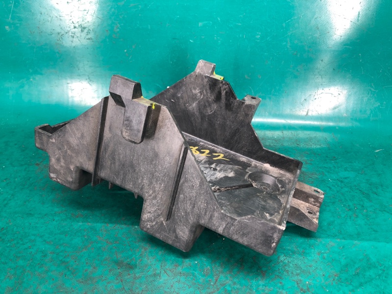 Полка аккумулятора MAZDA CX-9 06-16 3.7