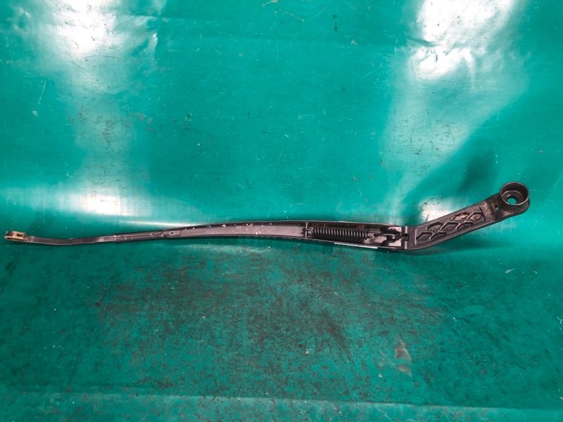 Поводок стеклоочистителя передний левый MAZDA CX-9 06-16 3.7