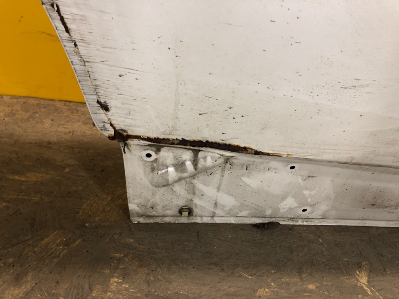 Дверь задняя правая RAV4 13-19