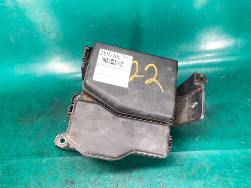 Запчасть блок предохранителей моторный отсек MAZDA CX-9 06-16 2007 3.7 TD11-66-760A Б/У Блок предохранителей моторный отсек MAZDA CX-9 06-16 2007 3.7 TD11-66-760A Б/У