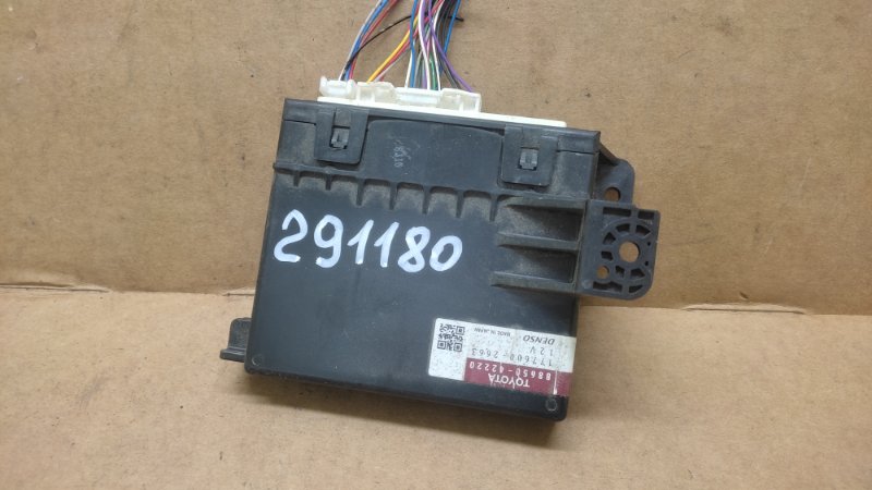 Запчасть блок управления печкой TOYOTA RAV4 05-12 88650-42220 Б/У Блок управления печкой TOYOTA RAV4 05-12 88650-42220 Б/У