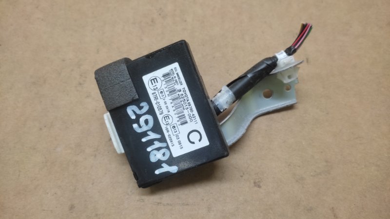 Блок иммобилайзера TOYOTA RAV4 05-12 89780-42111 Б/У
