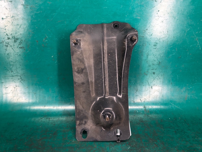 Кронштейн датчика слепых зон левый CX-9 06-16 2007 3.7