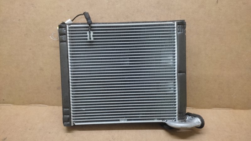 Испаритель кондиционера TOYOTA RAV4 05-12 88501-26210 Б/У
