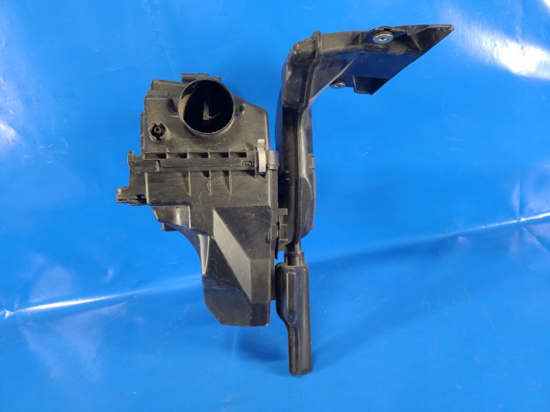 Корпус воздушного фильтра CX-5 (KE) 11-17 2.2D