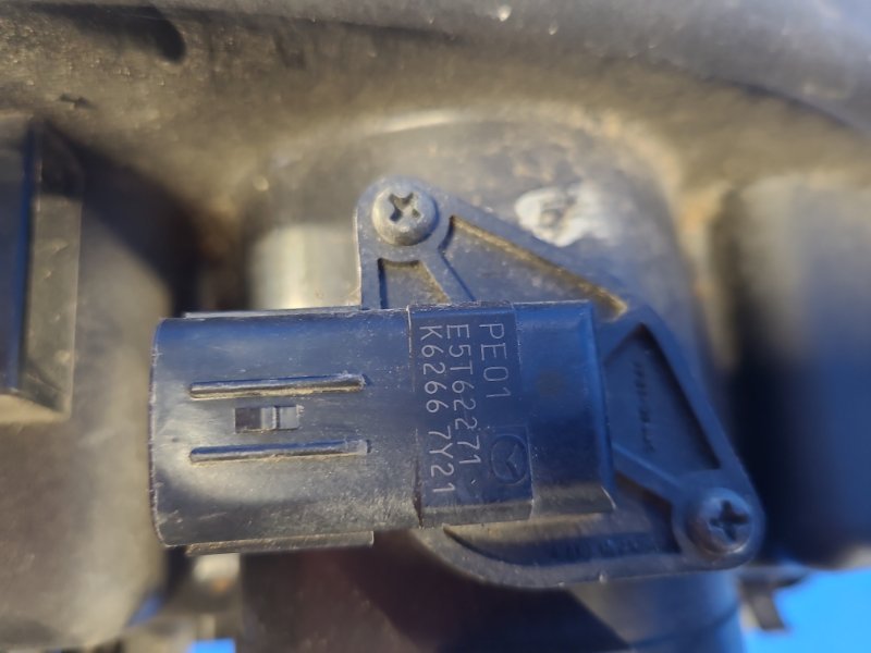 Корпус воздушного фильтра CX-5 (KE) 11-17 2.2D