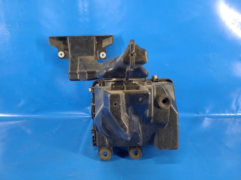 Корпус воздушного фильтра CX-5 (KE) 11-17 2.2D