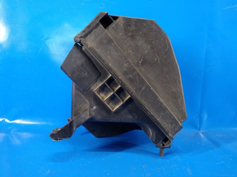 Корпус воздушного фильтра SPORTAGE QL 15-21 Корпус воздушного фильтра SPORTAGE QL 15-21