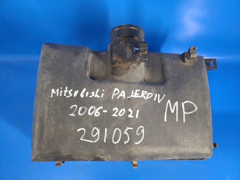 Корпус воздушного фильтра MITSUBISHI PAJERO 06-21 1500A141 Б/У
