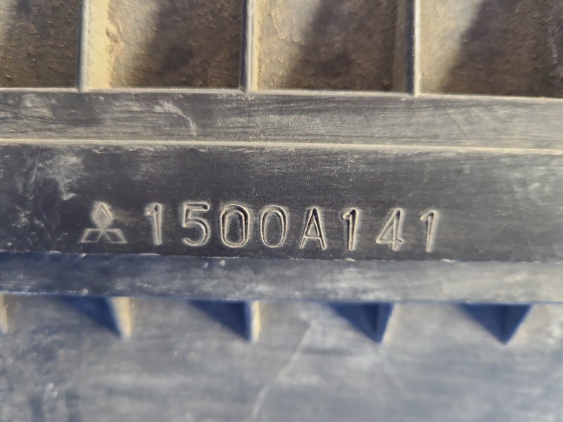 Корпус воздушного фильтра PAJERO 06-21