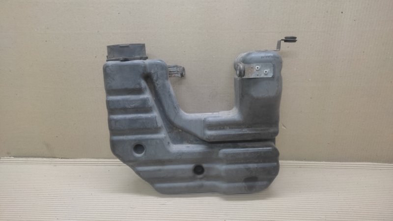 Резонатор воздушного фильтра MITSUBISHI GALANT 03-12