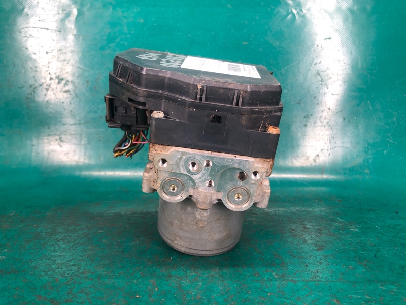 Блок ABS INFINITI M25/M37/M56/Q70/M35H 10-16 Седан 3.7 VQ37VHR