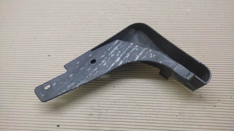 Брызговик задний левый X-TRAIL/ROGUE T32 13-20 2016 T32 2.5 QR25DE