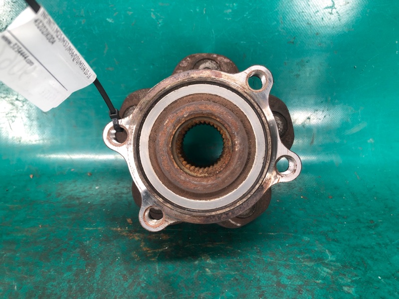 Ступица задняя INFINITI M25/M37/M56/Q70/M35H 10-16 Седан 3.7 VQ37VHR