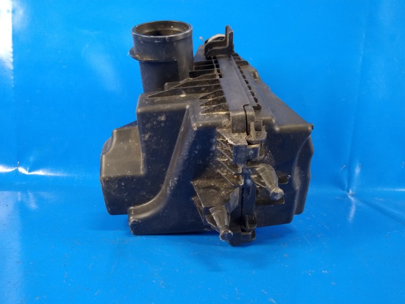 Корпус воздушного фильтра QASHQAI/ROGUE SPORT 14-