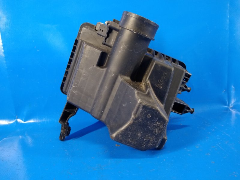 Корпус воздушного фильтра NISSAN QASHQAI/ROGUE SPORT 14-