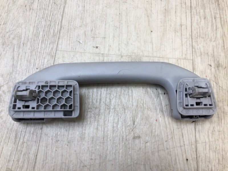 Ручка потолка задняя левая INFINITI QX30 16-20 Внедорожник 2.0 20PET Ручка потолка задняя левая INFINITI QX30 16-20 Внедорожник 2.0 20PET