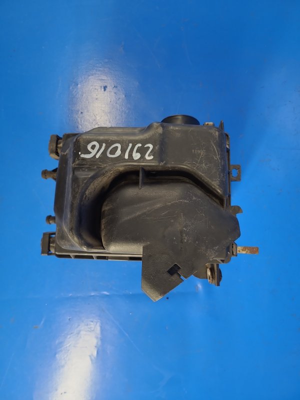 Корпус воздушного фильтра NISSAN JUKE 10-19 165001KC0C Б/У