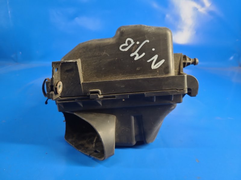 Корпус воздушного фильтра JUKE 10-19