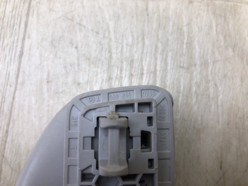 Ручка потолка задняя правая QX30 16-20 2016 Внедорожник 2.0 20PET