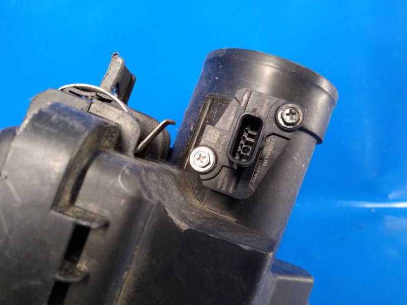 Корпус воздушного фильтра QASHQAI/ROGUE SPORT 14-