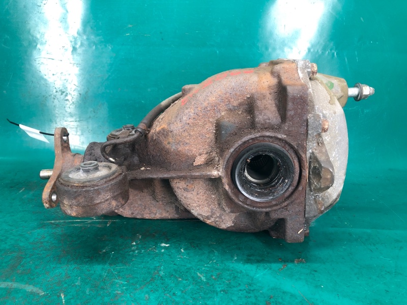 Редуктор задний INFINITI M25/M37/M56/Q70/M35H 10-16 2010 Седан 3.7 VQ37VHR 38300-1MA4A Б/У