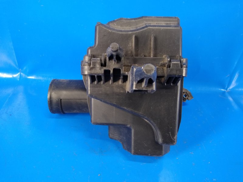 Корпус воздушного фильтра NISSAN X-TRAIL/ROGUE T32 13-20