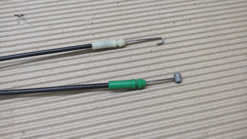 Замок двери передний правый COROLLA 120 00-07 2004 ZZE130L 1.8L 1ZZ-FE